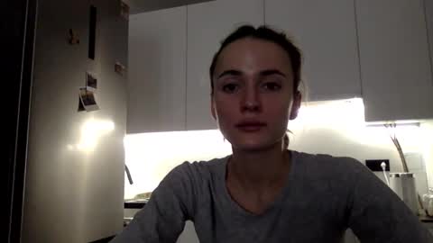 sweetsatalana online show from February 2026 10:28:01 PM