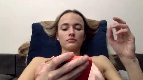 Snapshot of sweetsatalana chatting on May 2026 08:02:02 PM sweetsatalana online show from May 2026 08:02:02 PM