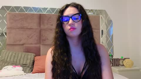 SweetScribe online show from January 2025 07:09:02 AM