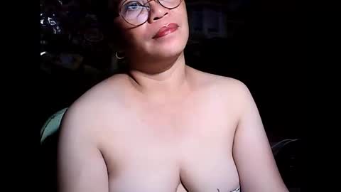 Snapshot of sweetsexyfiona431 chatting on November 2025 11:31:02 AM sweetsexyfiona431 online show from November 2025 11:31:02 AM