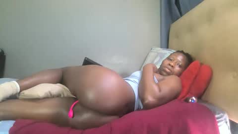 sweetslenderxx online show from May 2026 08:55:01 AM