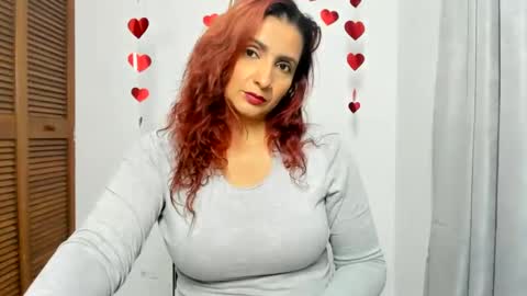 Sofia online show from December 2024 04:44:02 AM