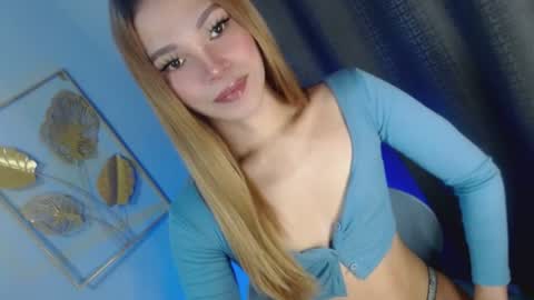 Snapshot of sweetstacy_18 chatting on June 2026 12:38:02 AM Chella online show from June 2026 12:38:02 AM