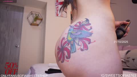 Sofia  online show from November 2025 05:21:01 AM