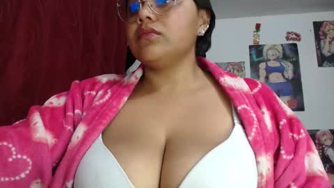 Snapshot of sweett_candy1 chatting on February 2026 01:56:02 AM sweett_candy1 online show from February 2026 01:56:02 AM