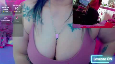 Snapshot of sweett_martina chatting on January 2025 01:45:02 AM martina online show from January 2025 01:45:02 AM