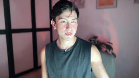 Snapshot of sweettaaron chatting on April 2026 12:02:02 AM Andy online show from April 2026 12:02:02 AM