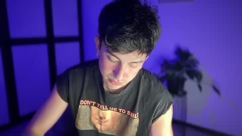 Snapshot of sweettaaron chatting on April 2026 01:14:02 AM Andy online show from April 2026 01:14:02 AM
