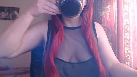 Snapshot of sweettanne chatting on May 2026 01:27:01 PM SweettAnne online show from May 2026 01:27:01 PM