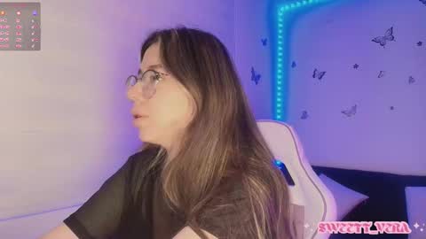 Veronica Independent Model online show from November 2025 10:03:01 AM