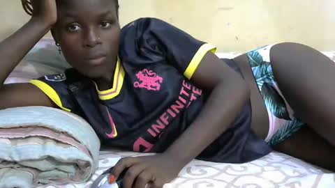 sweetvallerie online show from February 2025 06:02:01 PM