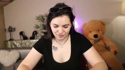 sweetxfreedom online show from May 2026 11:07:01 AM