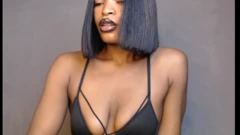 Snapshot of sweetxxboobsx chatting on June 2026 08:12:02 AM sweetxxboobsx online show from June 2026 08:12:02 AM