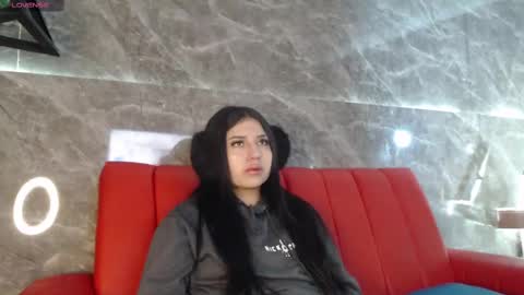 Ashley 3 online show from January 2025 11:13:01 AM