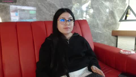 Ashley 3 online show from February 2025 05:53:02 PM