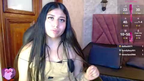 Ashley 3 online show from November 2025 08:23:02 PM