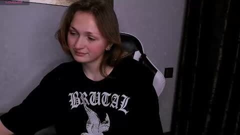 sweety_doll06 online show from November 2025 05:57:02 PM