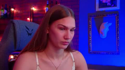 Emily online show from May 2026 07:04:01 AM