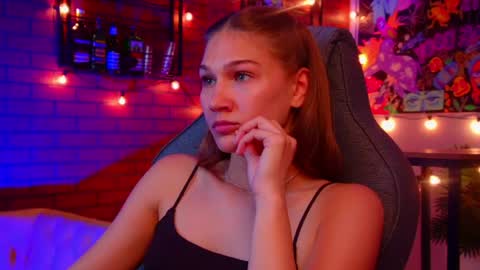 Emily online show from May 2026 01:38:02 PM