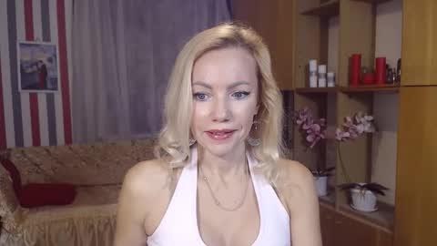 Snapshot of sweety_friend chatting on October 2025 07:02:01 PM Sweety friend online show from October 2025 07:02:01 PM