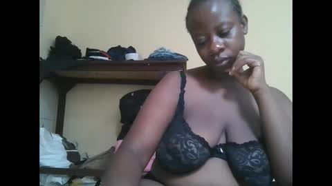 sweetyass25 online show from November 2025 05:30:02 AM