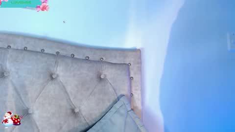 yaya online show from November 2025 05:45:02 PM