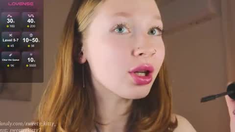 Jenny  give it a sub online show from December 2025 02:13:01 PM