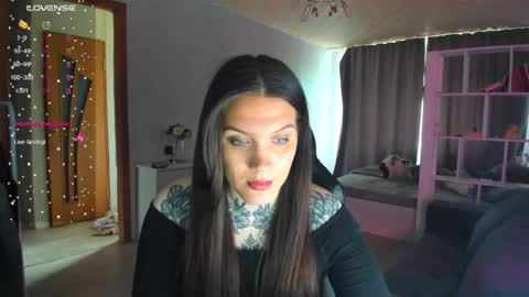 Snapshot of sweetyladiy chatting on May 2026 07:05:01 AM Aiza online show from May 2026 07:05:01 AM