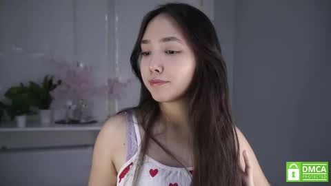 Astrid online show from October 2025 04:57:01 AM