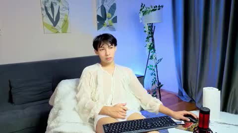 Snapshot of swiftpocket1 chatting on December 2025 05:02:02 AM Gleb online show from December 2025 05:02:02 AM