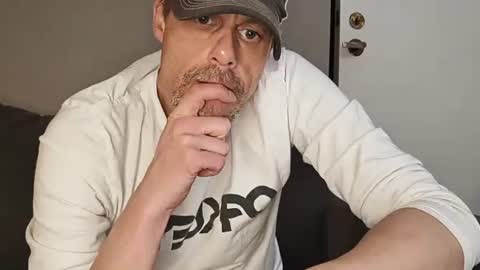 Snapshot of swontguy2025 chatting on March 2025 07:03:01 AM swontguy2025 online show from March 2025 07:03:01 AM