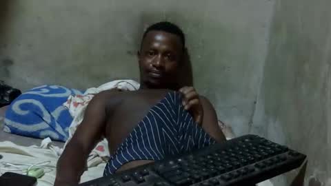 Snapshot of swthairy_dick chatting on May 2026 03:14:02 AM swthairy_dick online show from May 2026 03:14:02 AM