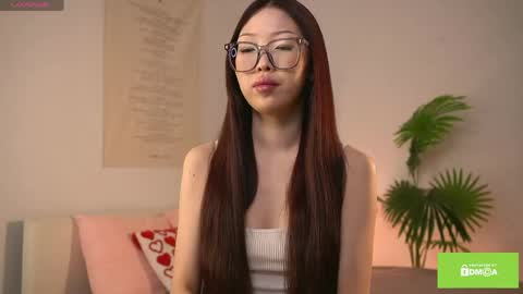 Snapshot of swtty_meivi chatting on May 2026 06:40:01 AM MEI online show from May 2026 06:40:01 AM