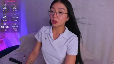 Snapshot of sydney_miller_ chatting on July 2026 12:13:01 AM Sydney online show from July 2026 12:13:01 AM