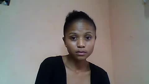 Snapshot of sylvaniah01 chatting on June 2026 05:00:01 AM sylvaniah01 online show from June 2026 05:00:01 AM