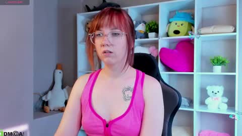 Snapshot of sylvia_ruiz chatting on May 2026 09:17:02 AM Sylvia online show from May 2026 09:17:02 AM