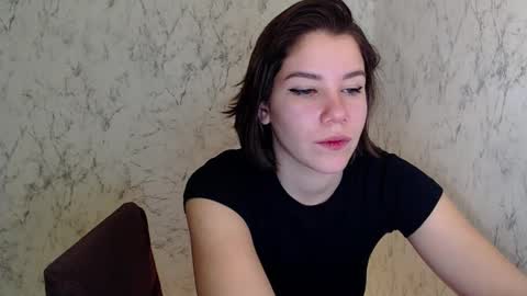 SyrenDixon online show from December 2025 05:42:01 PM