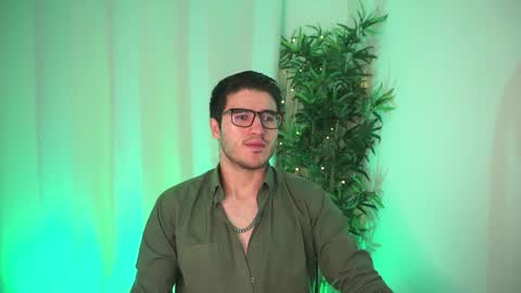 t0ny_wylie online show from March 2026 01:26:01 PM