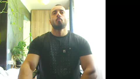 Huracane online show from May 2026 07:27:01 AM