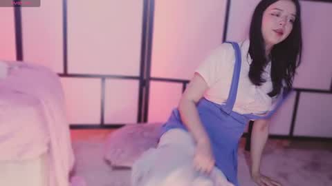 Snapshot of ta_miau chatting on July 2026 11:44:01 PM Nice to meet you I am Mia3 online show from July 2026 11:44:01 PM