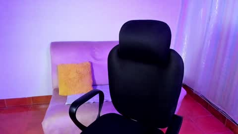 Snapshot of tabitapurple chatting on December 2024 05:51:02 PM TABITA online show from December 2024 05:51:02 PM