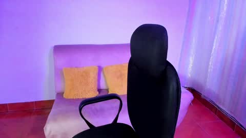 Snapshot of tabitapurple chatting on December 2024 02:38:02 PM TABITA online show from December 2024 02:38:02 PM