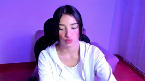 Snapshot of tabitapurple chatting on December 2024 11:09:02 AM TABITA online show from December 2024 11:09:02 AM