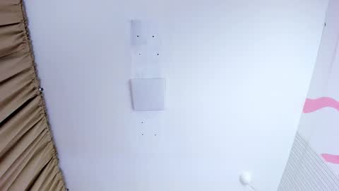 Snapshot of tabitta_katt chatting on February 2026 06:22:01 AM Kitty online show from February 2026 06:22:01 AM