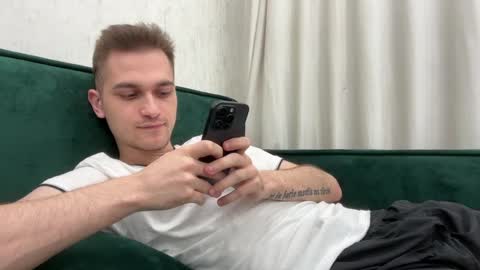 Snapshot of tai_fun chatting on April 2026 05:10:02 AM Alex online show from April 2026 05:10:02 AM
