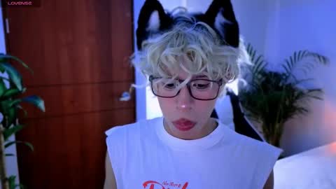 taichi online show from October 2025 11:31:02 AM