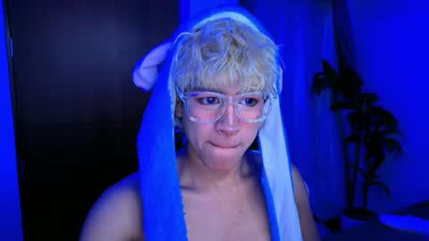 taichi online show from November 2025 07:13:02 AM