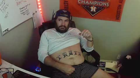 TaintNuzzler online show from February 2025 06:20:01 AM