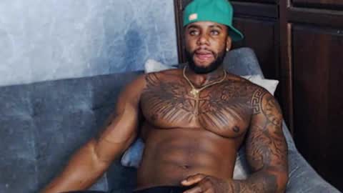 Tairon Tucke online show from January 2025 06:52:02 AM