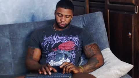 Tairon Tucke online show from January 2025 05:56:01 AM